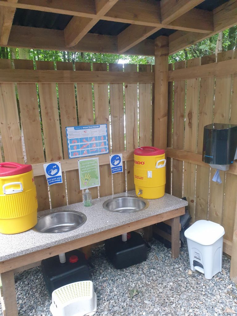 Handwashing station